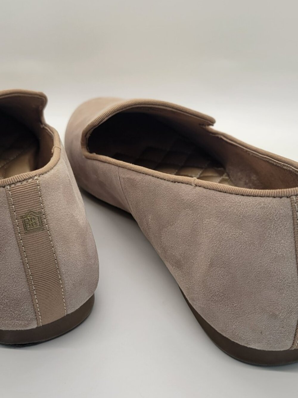 Birdies Starling Loafers Women 8.5 Latte Suede Smoking Slippers Comfort Flat Tan - Picture 15 of 15